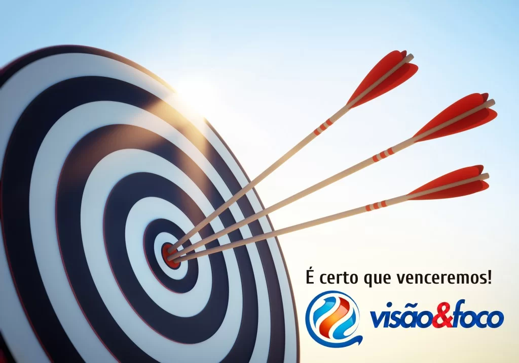 Zielscheibe mit 3 Pfeilen